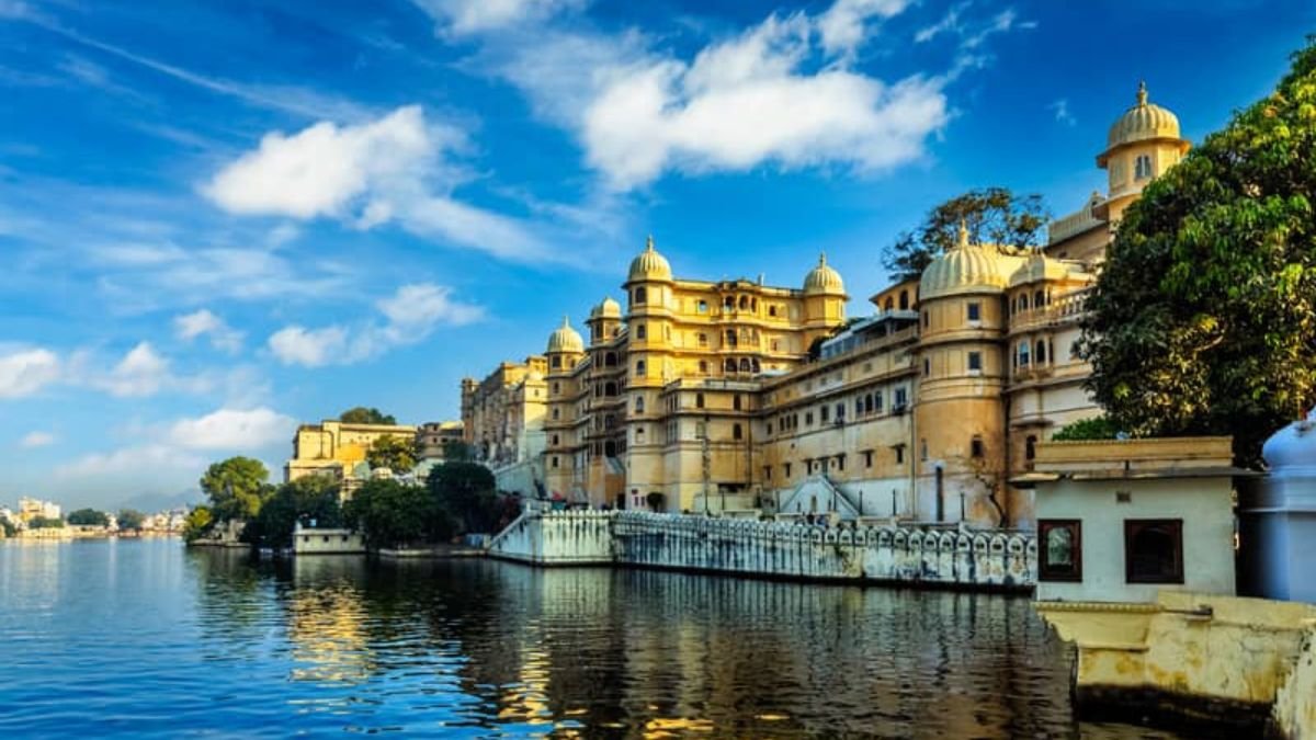 Top 10 Most Beautiful Cities i n India with Affordable Guest Houses